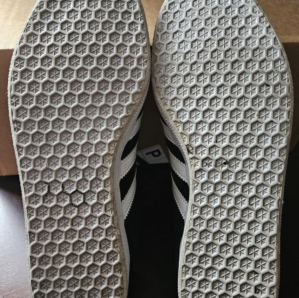 Adidas Gazelle - Picture 6 of 7